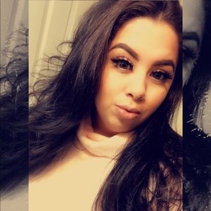 Meet your Posher, Jenni